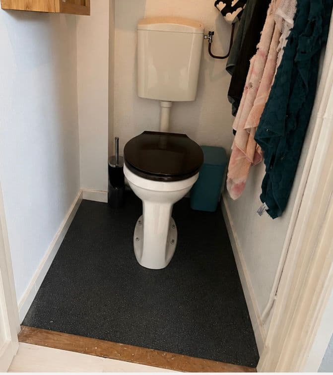 WC-ruimte na afwerking in Voorburg